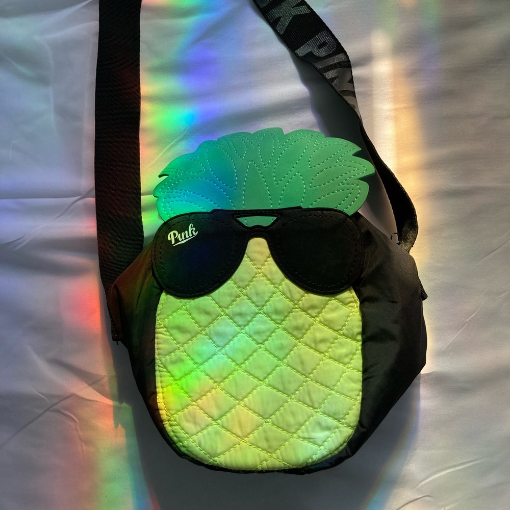 Pineapple Cooler Bag PINK , Excellent Condition